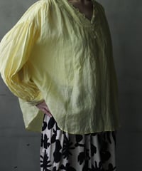 cavane キャヴァネ / V Pull-over blouse linen100ブラウス / ca-25163