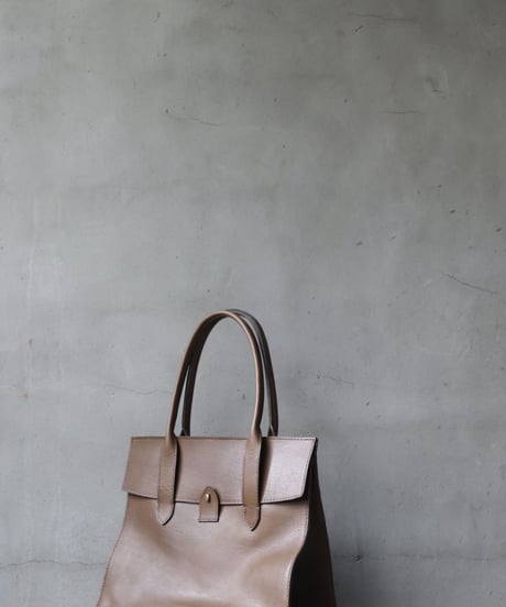 CORIU コリゥ/ BITTA SMALL CALF(C36) / cor-22008
