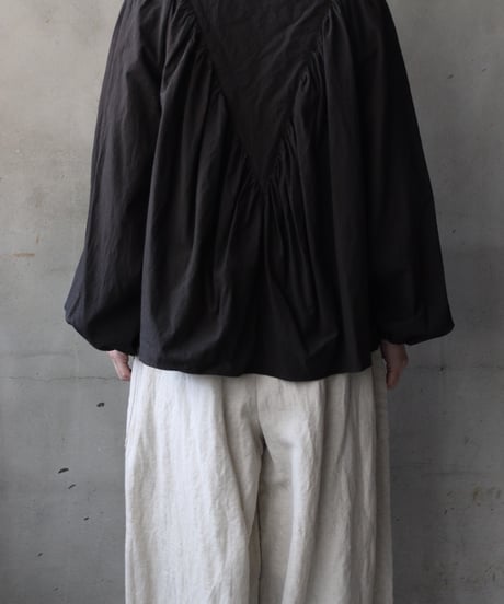 cavane キャヴァネ / 【受注予約】Stand-collar raglan cotton & linen blouseブラウス / ca-26007