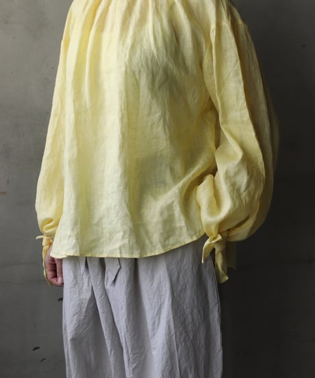 cavane キャヴァネ / Gather Neck Pullover Blouse linen100ブラウス / ca-26067