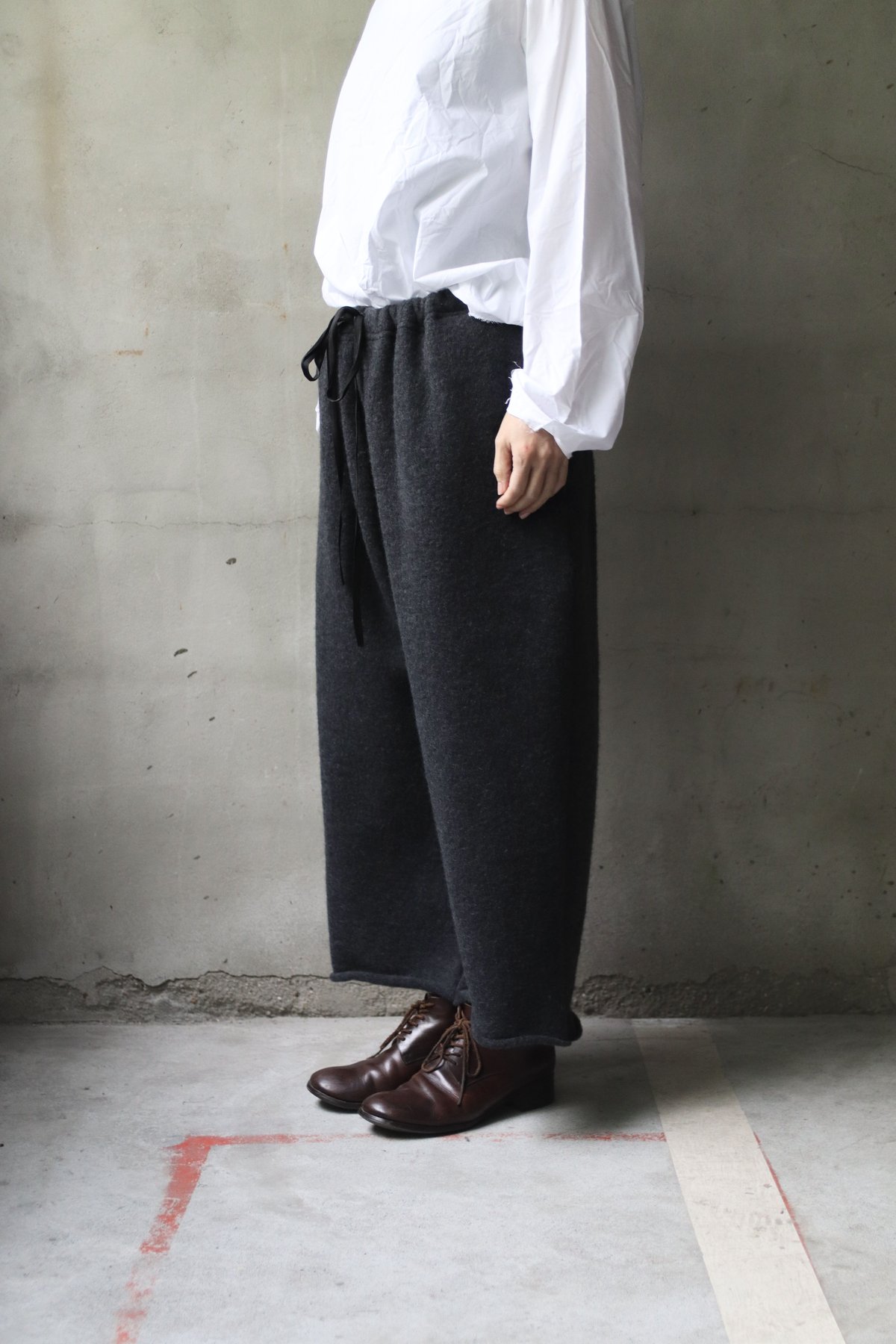 sulvam(サルバム)16AW Long Coad pantsスラックス - スラックス