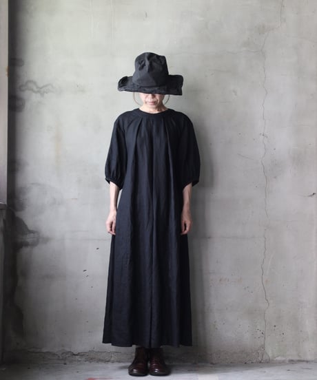 cavane キャヴァネ / Over Tuck Linen100 Dressワンピース / ca-25127