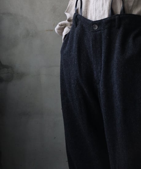 cavane キャヴァネ / Over-pants with suspender wool100パンツ / ca-25159