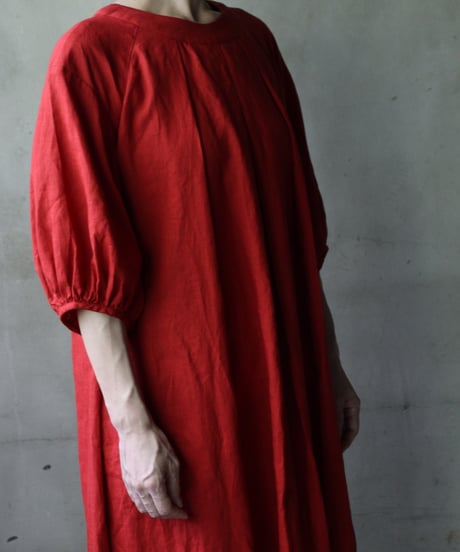 cavane キャヴァネ / Over Tuck Linen100 Dressワンピース / ca-25101
