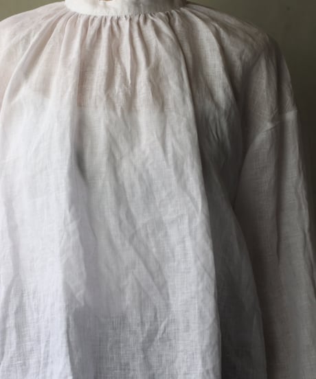 cavane キャヴァネ / Gather Neck Pullover Blouse linen100ブラウス / ca-26068