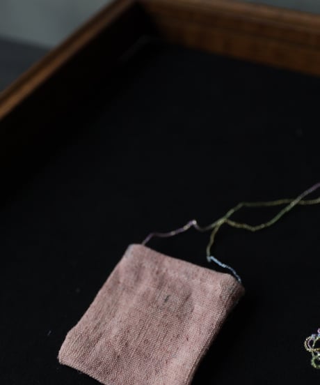 Antonia Rossi (Antomoon)/ Embroidered little pouch omamori vintage Necklaceネックレス / An-25013