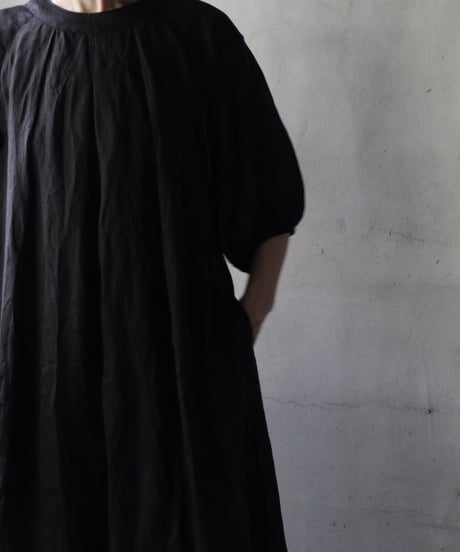 cavane キャヴァネ / Over Tuck Linen100 Dressワンピース / ca-25102