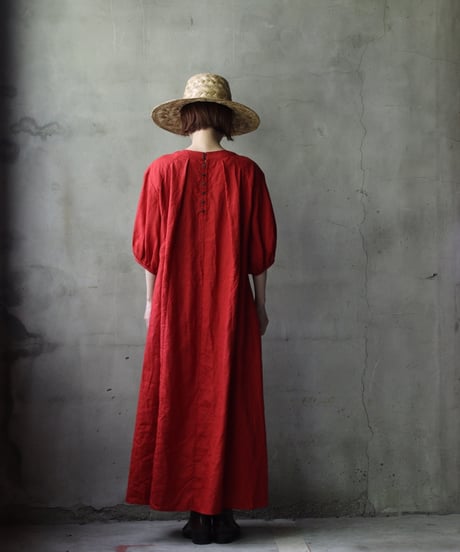 cavane キャヴァネ / Over Tuck Linen100 Dressワンピース / ca-25101