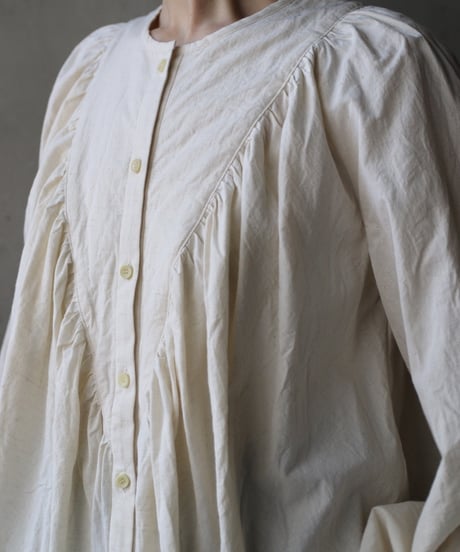 再入荷_cavane キャヴァネ / Stand-collar raglan cotton & linen blouseブラウス / ca-26008