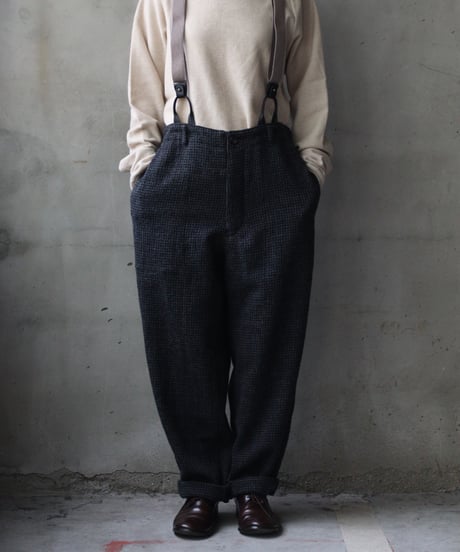 cavane キャヴァネ / Over-pants with suspender wool100パンツ / ca-25162