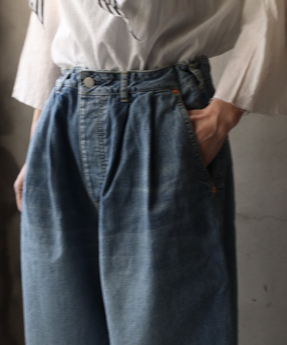 69b91d573130cc167327e18c