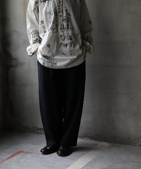 ALEKSANDR MANAMISアレクサンダーマナミ/ LES CREATURES TONGUE SHIRT ORNAMENTシャツ / am-25003