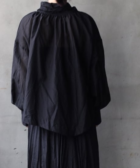 cavane キャヴァネ / Pull-over blouse with tie Silk & Cotton100ブラウス / ca-26034