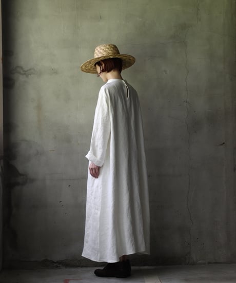 klauseクロイゼ / Band collar Shirt Long Belarus Linen(綾織/中厚手)ワンピース/ kla-25007
