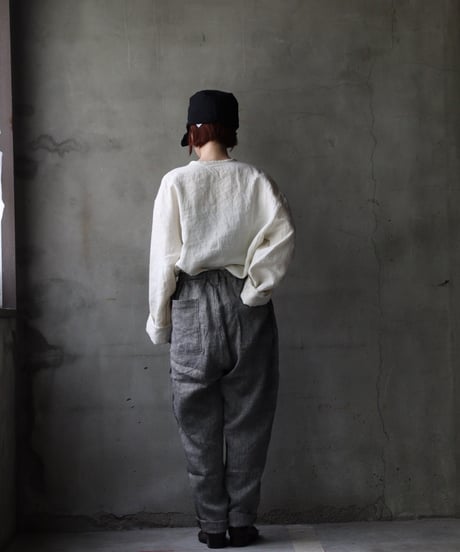 klauseクロイゼ / Linen Herring-bone Loose Fitting Tapered Trousers (ヘリンボーン) / kla-25017