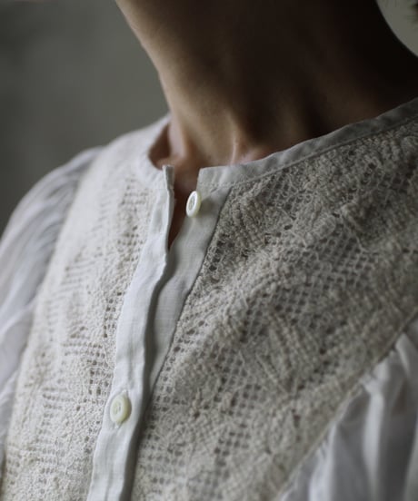 cavane キャヴァネ / Collarless raglan linen100 blouseブラウス / ca-25133