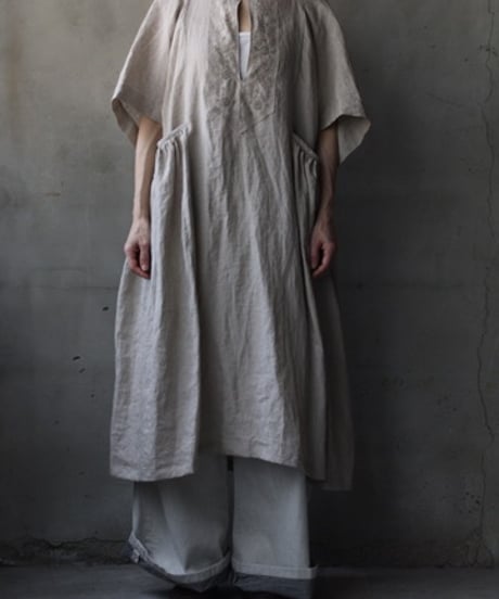 NATIVE VILLAGE ネイティブヴィレッジ / No.11 平らな枯れ草の上 リーフ刺繍ドレス / na-26016