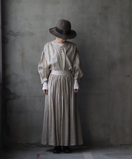 cavane キャヴァネ / Gathered skirt with side button linen100 スカート / ca-25150