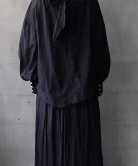 cavane キャヴァネ / Pull-over blouse with tie Silk & Cotton100ブラウス / ca-26034