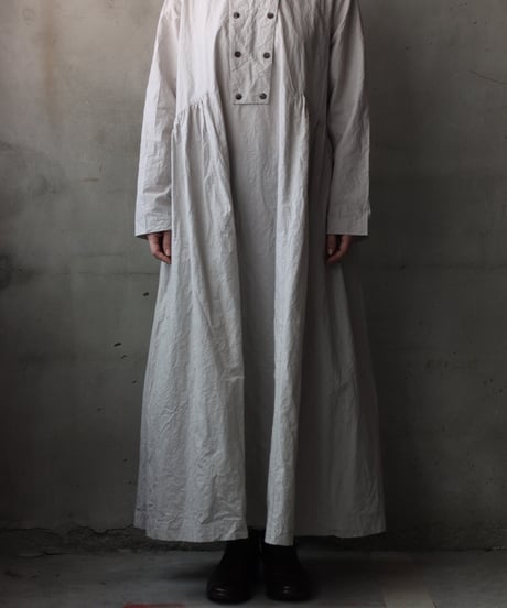 cavaneキャヴァネ / Gathered dress with side switchingワンピース / ca-26055