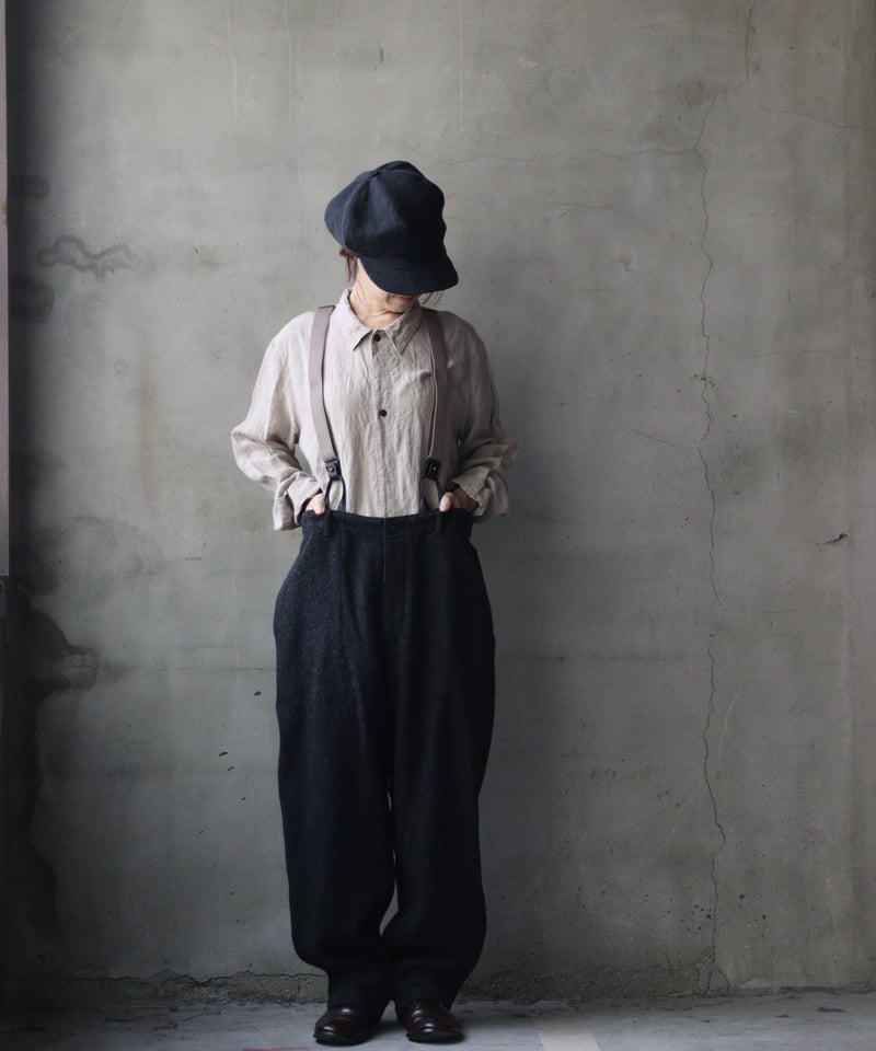 cavane キャヴァネ / Over-pants with suspender wool10