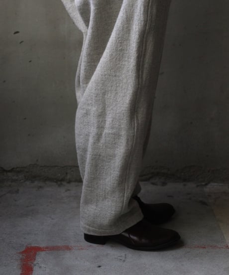 cavane キャヴァネ / Over-pants with suspender wool100パンツ / ca-25160