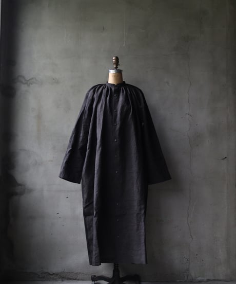 klauseクロイゼ / Belarus linen Gather shirt long length (鉄媒染) / kla-24009