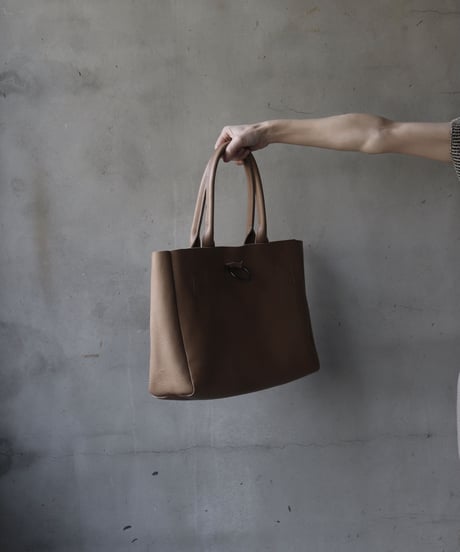 CORIU コリゥ/  TOTE ANELLO CALF(C01) / cor-21007