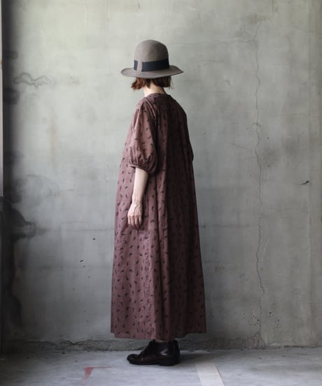cavane キャヴァネ / Over Tuck Paisley Dressワンピース / ca-25125