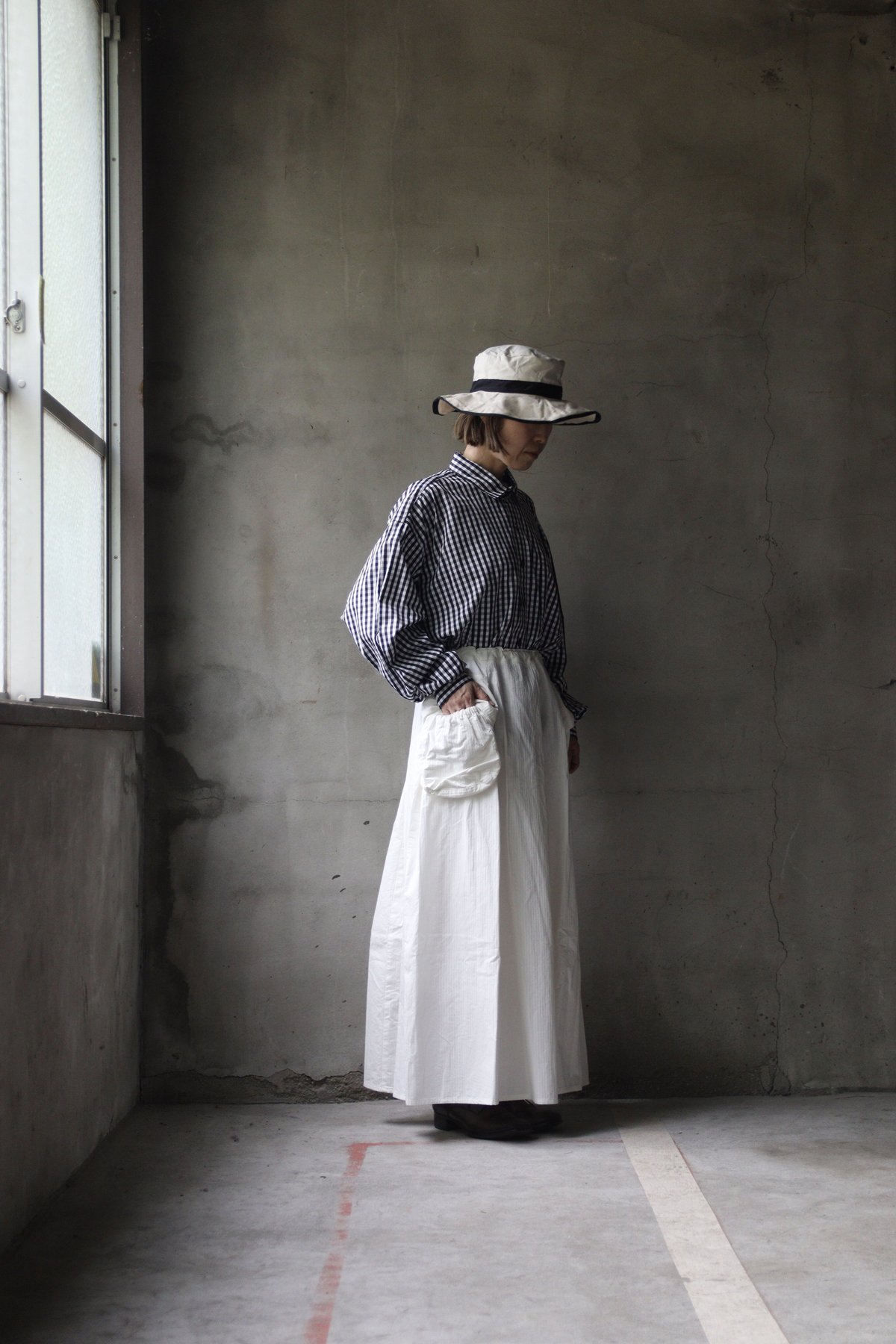 NATIVE VILLAGE ベージュ ロンパース