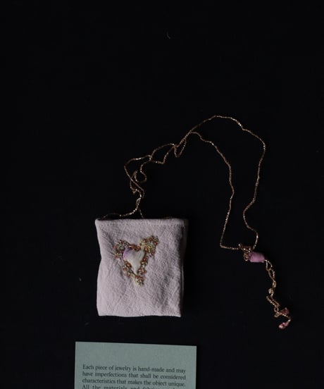 Antonia Rossi (Antomoon)/ Embroidered little pouch omamori vintage Necklaceネックレス / An-25009