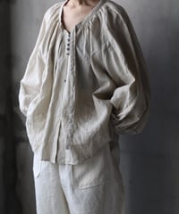 cavane キャヴァネ / Raglan puff-sleeve blouse Linen100硫化染めブラウス / ca-26023A
