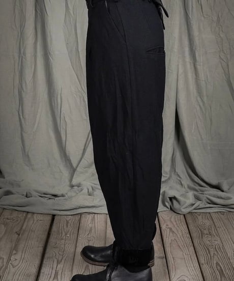 ALEKSANDR MANAMISアレクサンダーマナミ/ VELVET WOOL HECTOR PANT - BLACKトラウザーズ / am-25019