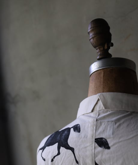 ALEKSANDR MANAMISアレクサンダーマナミ/ LECTURES SHIRT - LECTURESシャツ / am-24019