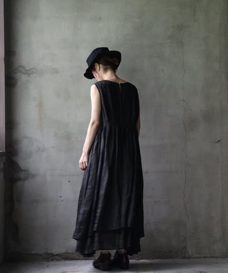 cavane キャヴァネ / Gathered dress linen100ワンピース / ca-25119