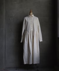 der antagonist デ アンタゴニスト / Button front Dress Cottonワンピース / D8BNA24/25