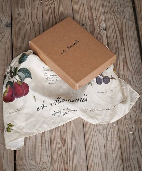 ALEKSANDR MANAMISアレクサンダーマナミ/ LES FRUITS HANDKERCHIEF SCARFスカーフ / am-26012
