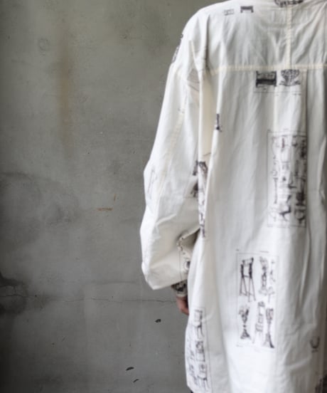 ALEKSANDR MANAMISアレクサンダーマナミ/ LES CREATURES TONGUE SHIRT ORNAMENTシャツ / am-25003
