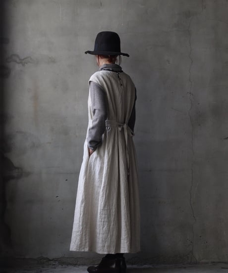 cavane キャヴァネ / Gathered dressⅡ wool & linen ワンピース / ca-25179