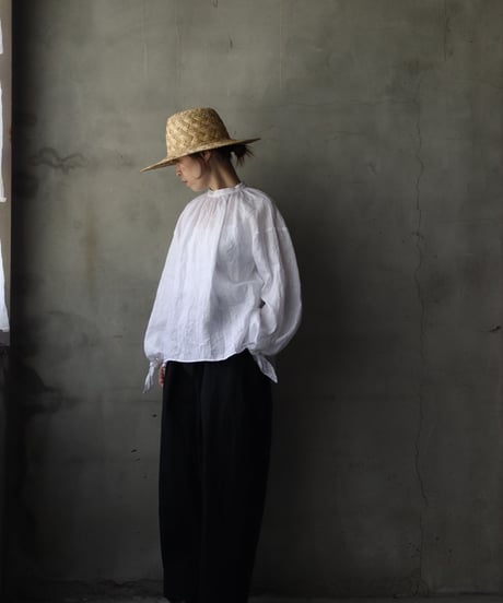 cavane キャヴァネ / Gather Neck Pullover Blouse linen100ブラウス / ca-26068