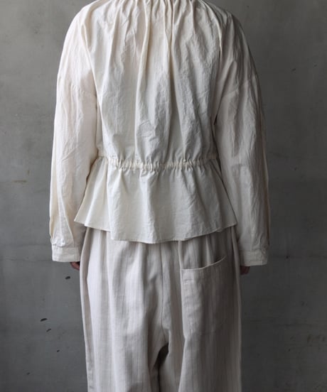 cavane キャヴァネ / Stand collar with waist drawstring blouse cotton&linenブラウス / ca-26058