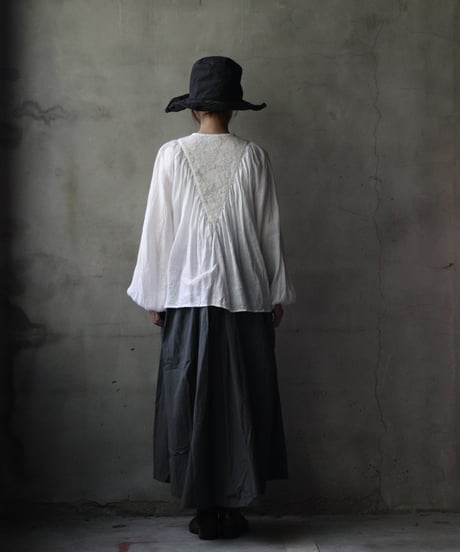 cavane キャヴァネ / Collarless raglan linen100 blouseブラウス / ca-25133