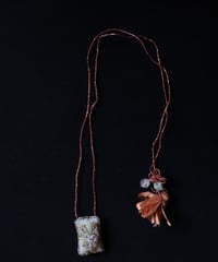 Antonia Rossi (Antomoon)/ Embroidered Square Heart Necklaceネックレス / An-25048