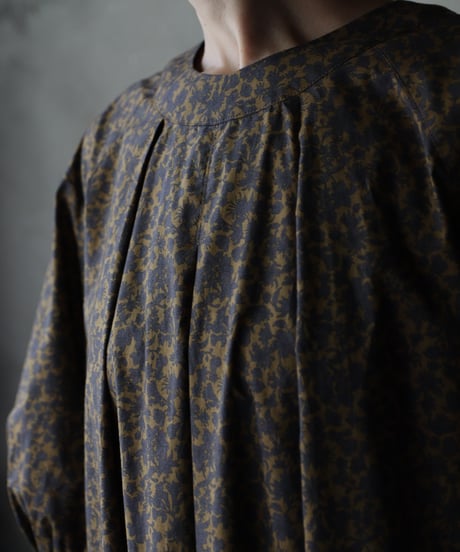 cavane キャヴァネ / Over Tuck Botanical Dressワンピース / ca-25126