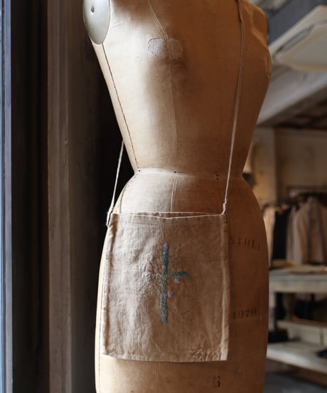 Antonia Rossi (Antomoon)/ Embroidered Shoulder PochetteⅡ ポシェット / An-25020(1/10)