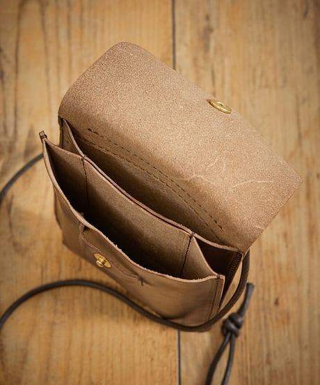 MR.OLIVE E.O.I ミスターオリーブ / HORWEEN CHROMEXCEL LEATHER / 2POCKET SACOCHE / ME686H