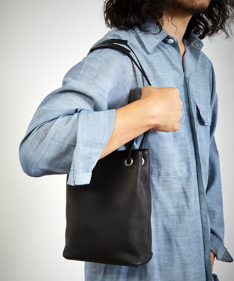 MR.OLIVE E.O.I ミスターオリーブ / WATER PROOF WASHABLE LEATHER / 2WAY SMALL CYLINDER BAG / ME653