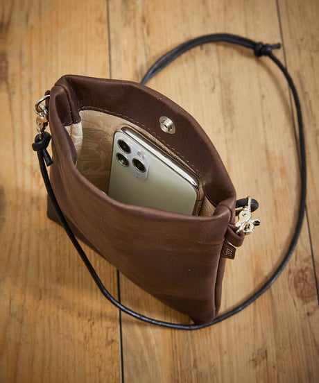 MR.OLIVE E.O.I ミスターオリーブ / WATER PROOF WASHABLE LEATHER / TINY SACOCHE / ME679