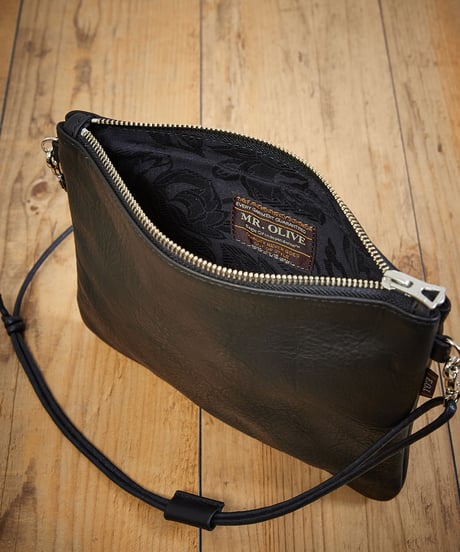 MR.OLIVE E.O.I ミスターオリーブ / WATER PROOF WASHABLE LEATHER / ZIPPER SMALL SACOCHE / ME680