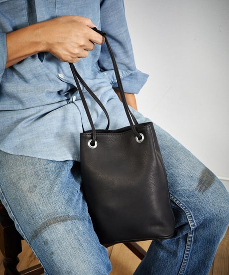 MR.OLIVE E.O.I ミスターオリーブ / WATER PROOF WASHABLE LEATHER / 2WAY SMALL CYLINDER BAG / ME653